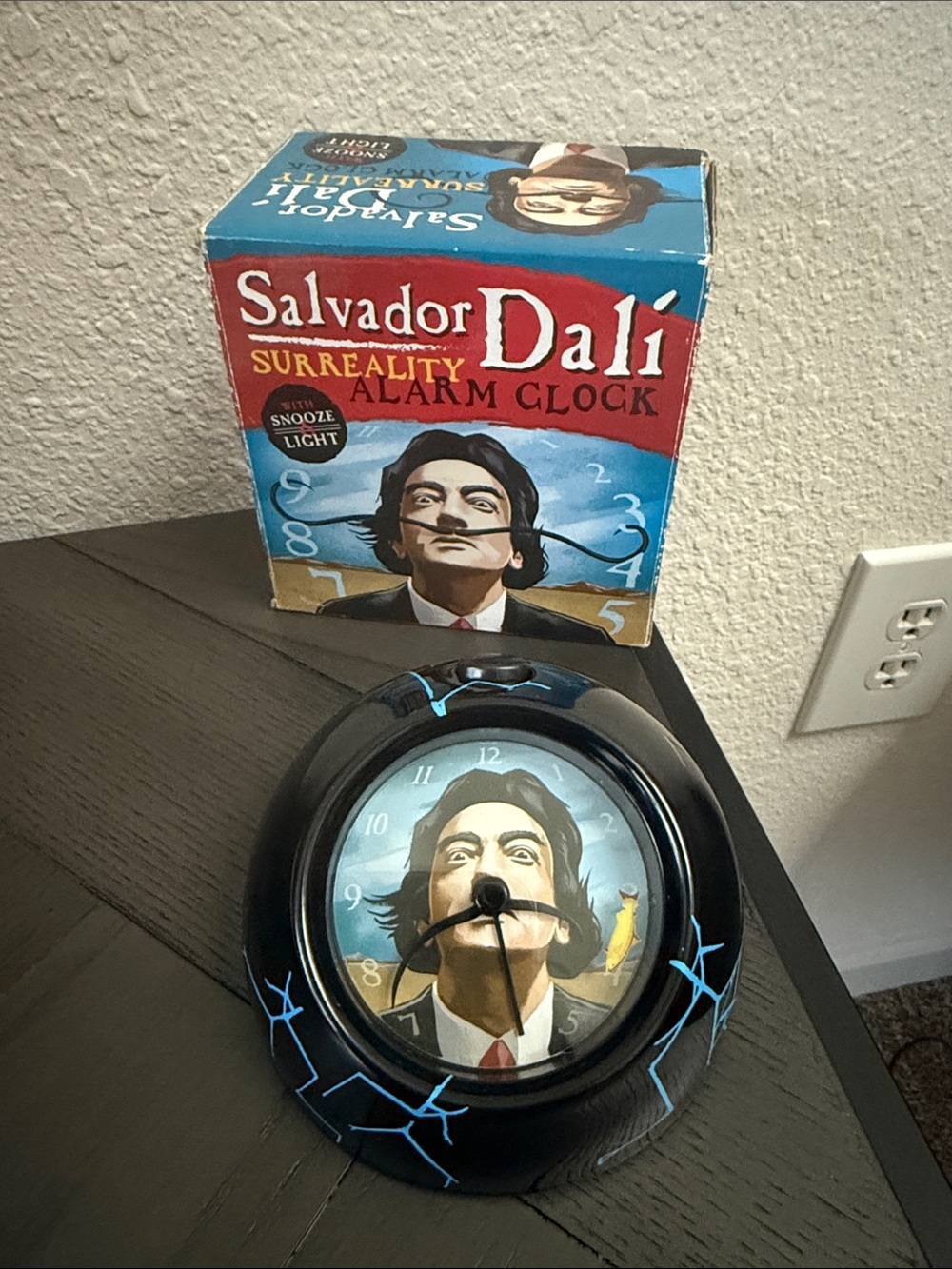 Salvador Dalí Surrealism Alarm Clock - Black & Blue